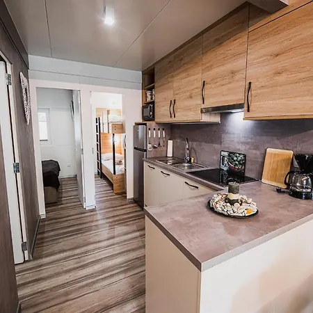 Serenity Premium Mobile Homes-3 Bedroom 別荘
